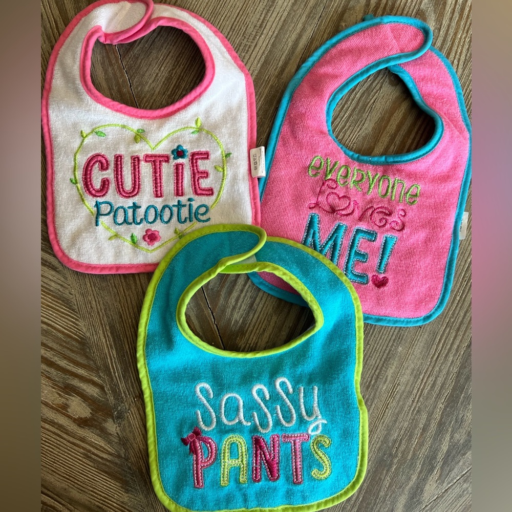 girl bibs